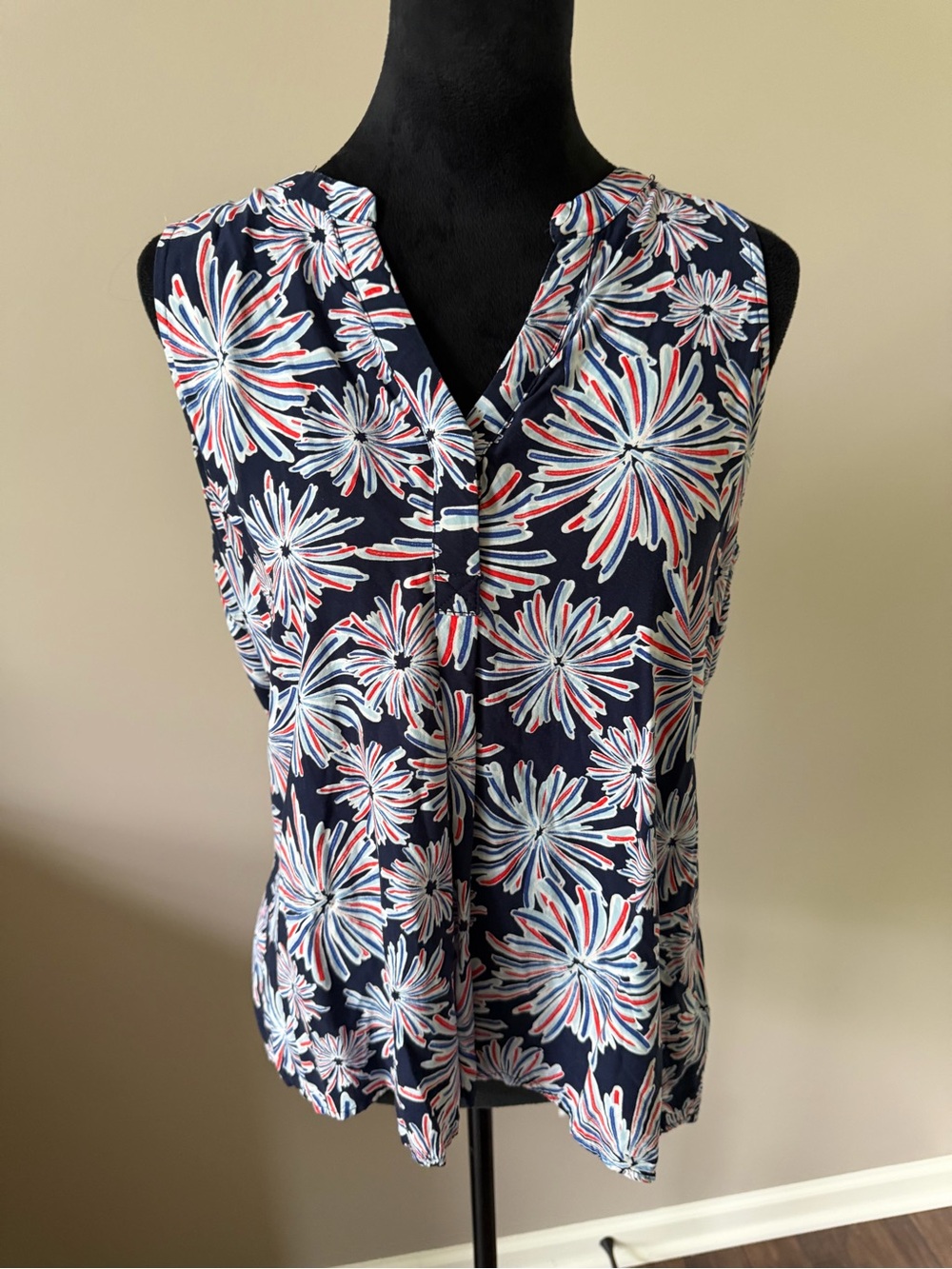 crown & ivy Navy Floral Sleeveless Split-Neck Blouse